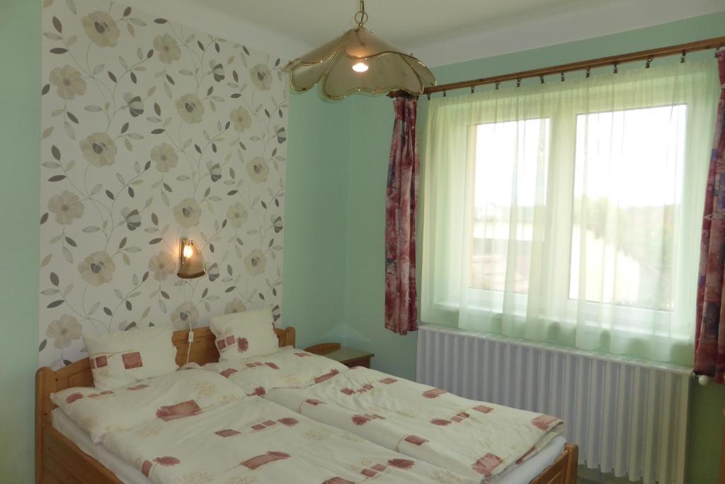 Napfeny Apartman Es Vendeghaz 에게르잘록 객실 사진
